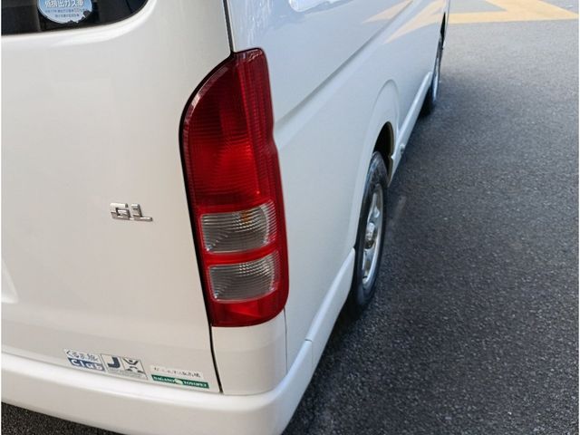 TOYOTA HIACE wagon 4WD 2011