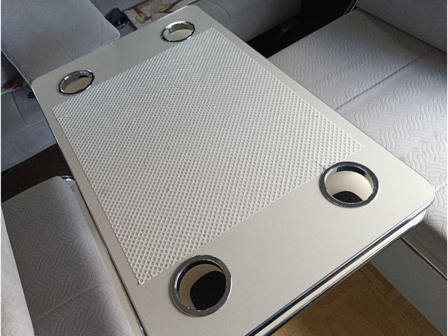 TOYOTA HIACE wagon 4WD 2011