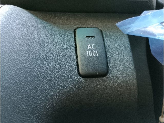 TOYOTA HIACE wagon 4WD 2011