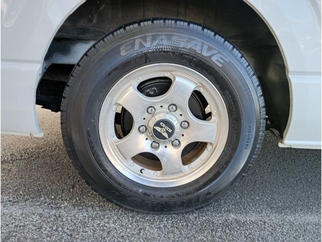 TOYOTA HIACE wagon 4WD 2011