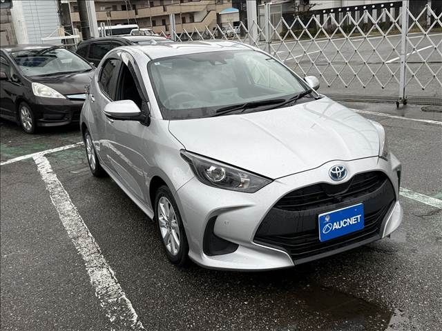 TOYOTA YARIS HYBRID 2020