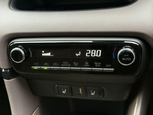 TOYOTA YARIS HYBRID 2020