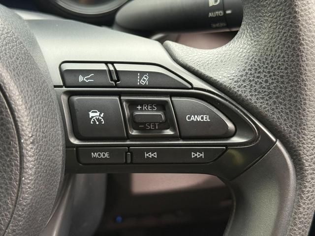 TOYOTA YARIS HYBRID 2020