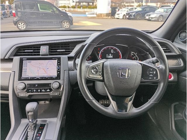 HONDA CIVIC hatchback 2019