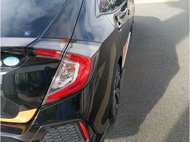 HONDA CIVIC hatchback 2019