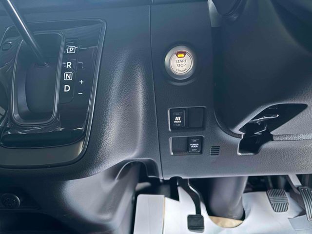NISSAN CARAVAN van 2WD 2025