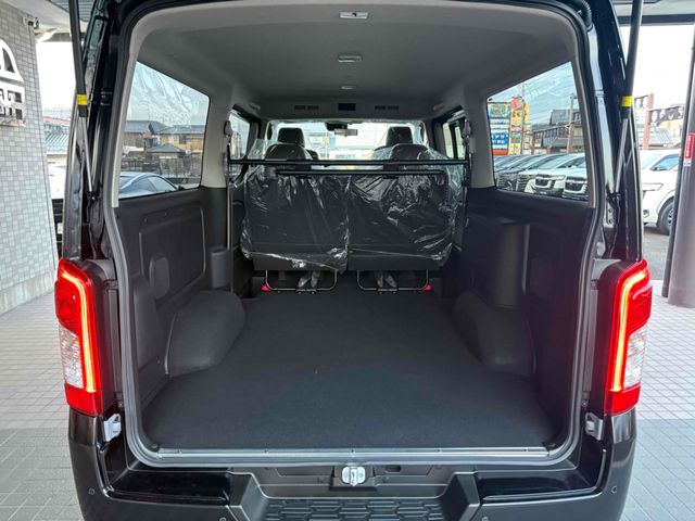 NISSAN CARAVAN van 2WD 2025