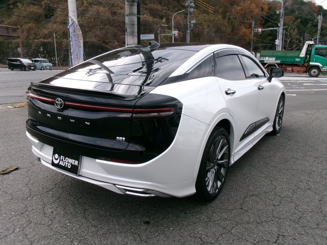 TOYOTA CROWN CROSSOVER 2023