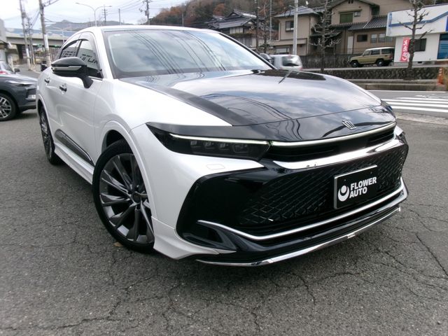 TOYOTA CROWN CROSSOVER 2023