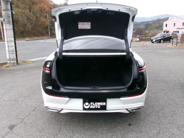 TOYOTA CROWN CROSSOVER 2023