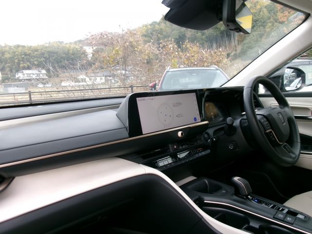 TOYOTA CROWN CROSSOVER 2023