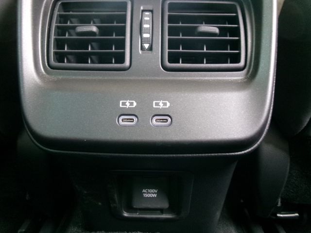 TOYOTA CROWN CROSSOVER 2023