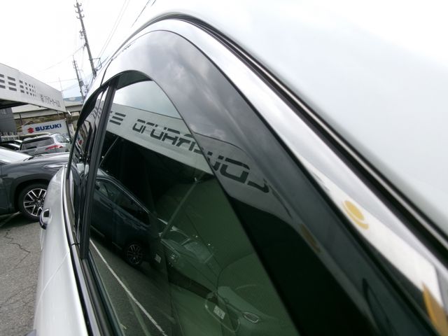 TOYOTA CROWN CROSSOVER 2023