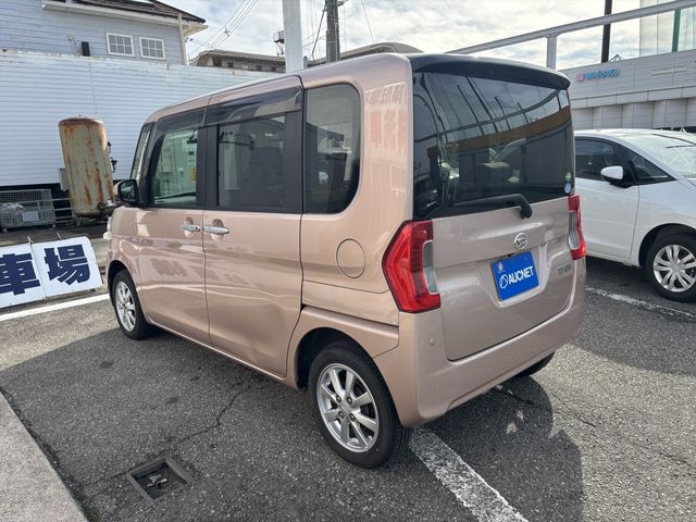 DAIHATSU TANTO 4WD 2019