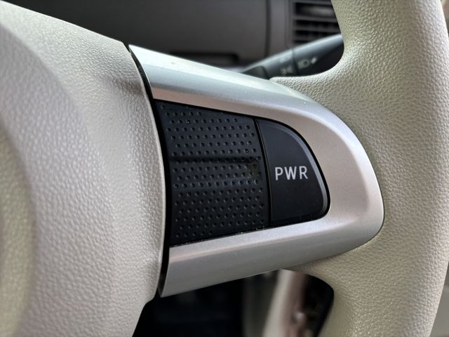 DAIHATSU TANTO 4WD 2019