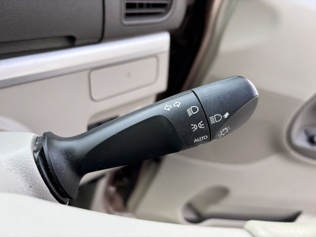 DAIHATSU TANTO 4WD 2019