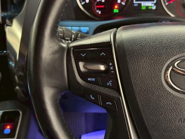 TOYOTA ALPHARD 4WD 2018