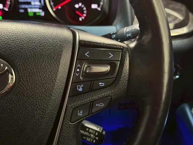 TOYOTA ALPHARD 4WD 2018