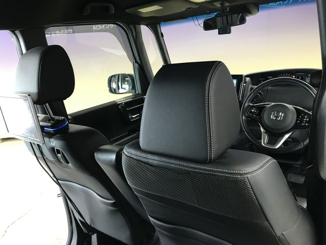 HONDA N BOX CUSTOM 2019