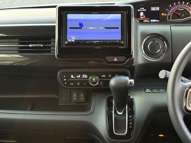 HONDA N BOX CUSTOM 2018