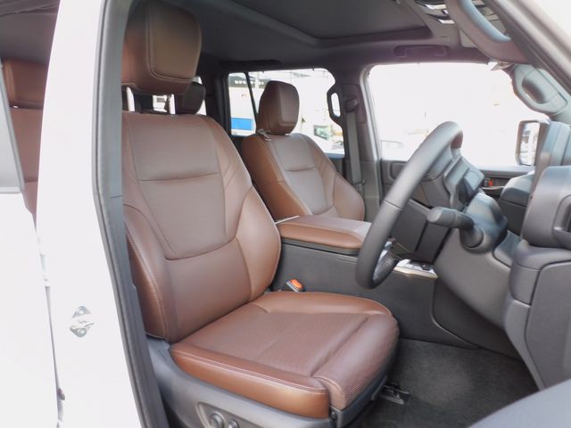 TOYOTA LANDCRUISER 250 2025