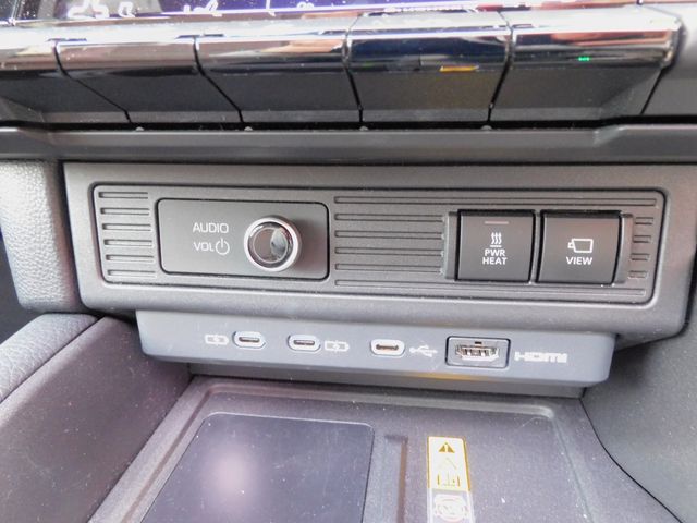 TOYOTA LANDCRUISER 250 2025