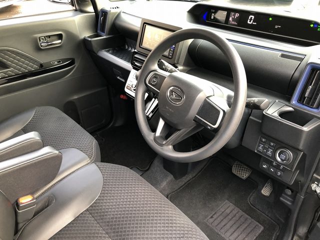 DAIHATSU TANTO CUSTOM 2021