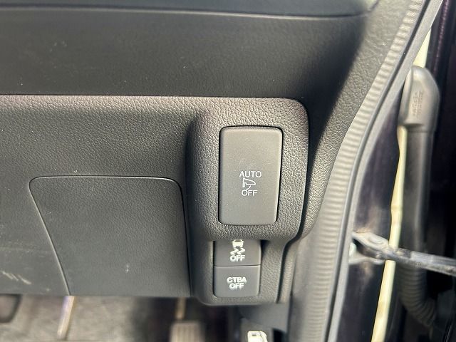 HONDA N BOX CUSTOM 2016