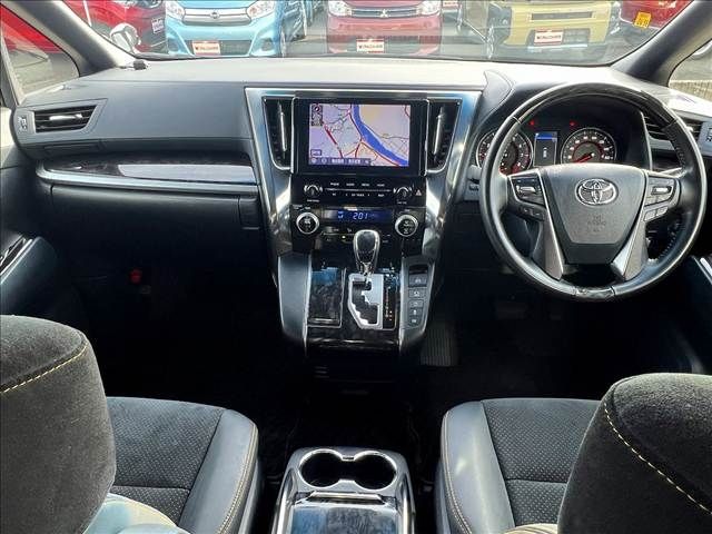 TOYOTA ALPHARD 4WD 2020