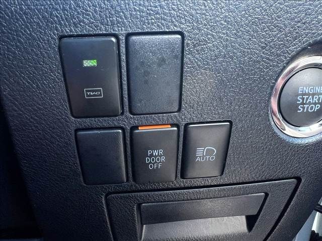 TOYOTA ALPHARD 4WD 2020