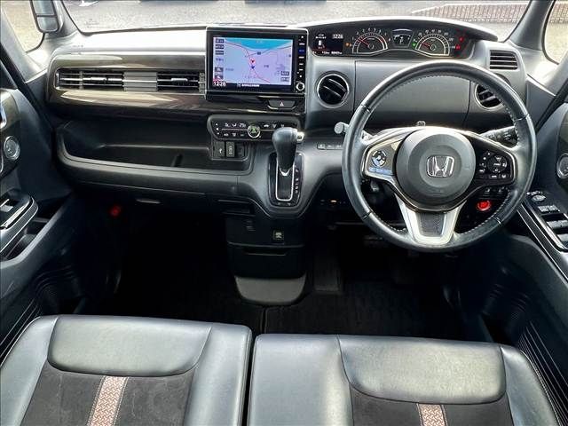 HONDA N BOX CUSTOM 2017