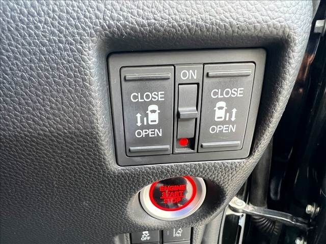 HONDA N BOX CUSTOM 2017