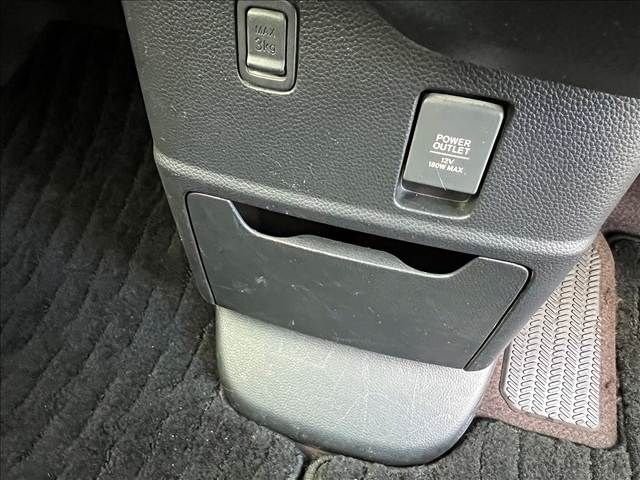 HONDA N BOX CUSTOM 2017