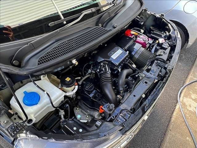 HONDA N BOX CUSTOM 2017