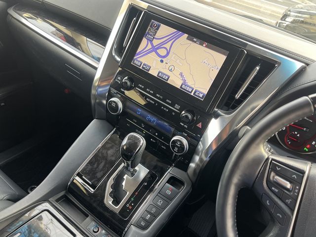 TOYOTA ALPHARD 4WD 2019