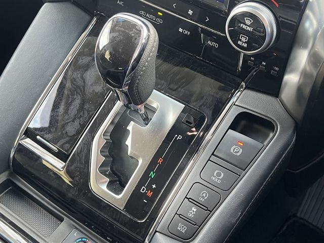 TOYOTA ALPHARD 4WD 2019