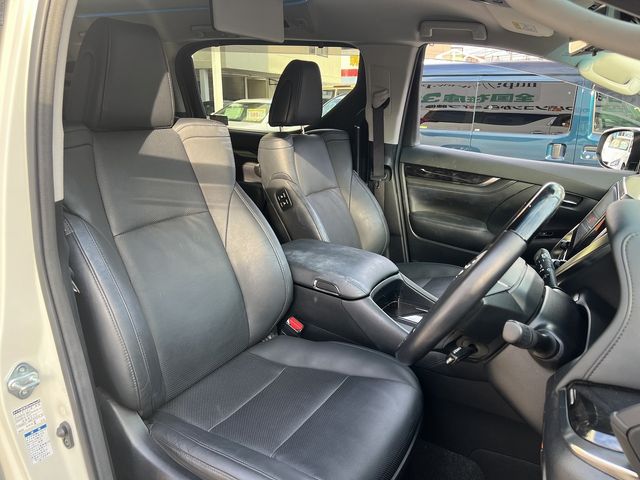 TOYOTA ALPHARD 4WD 2019