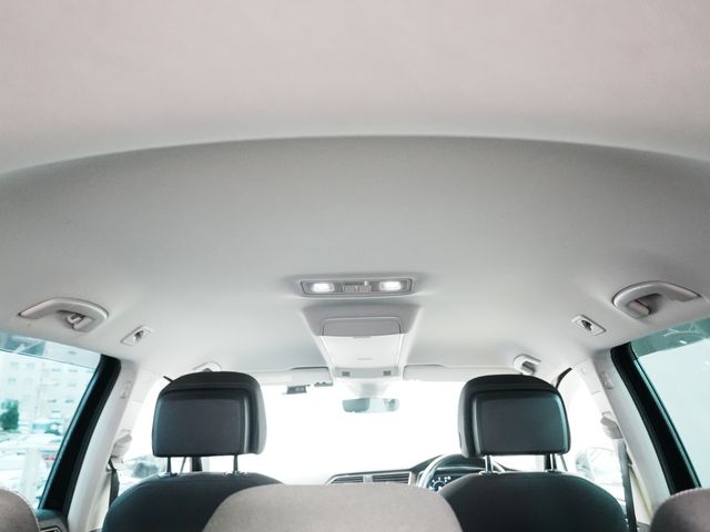 VOLKSWAGEN VOLKSWAGEN TIGUAN 2019