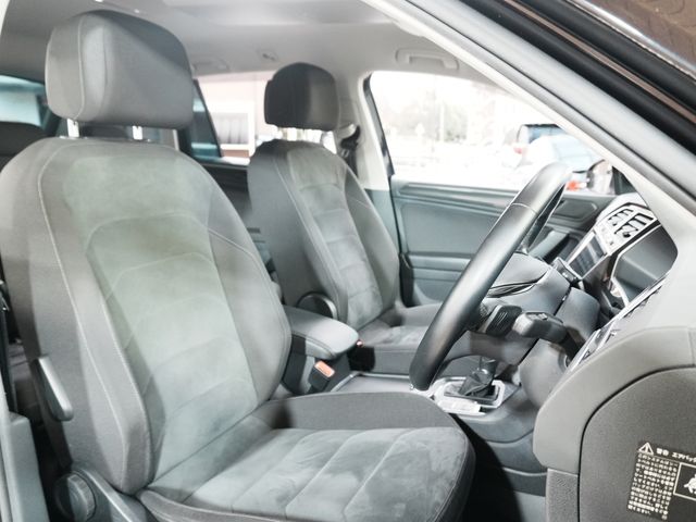 VOLKSWAGEN VOLKSWAGEN TIGUAN 2019