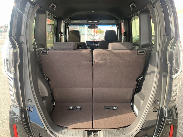 HONDA N BOX CUSTOM 4WD 2019