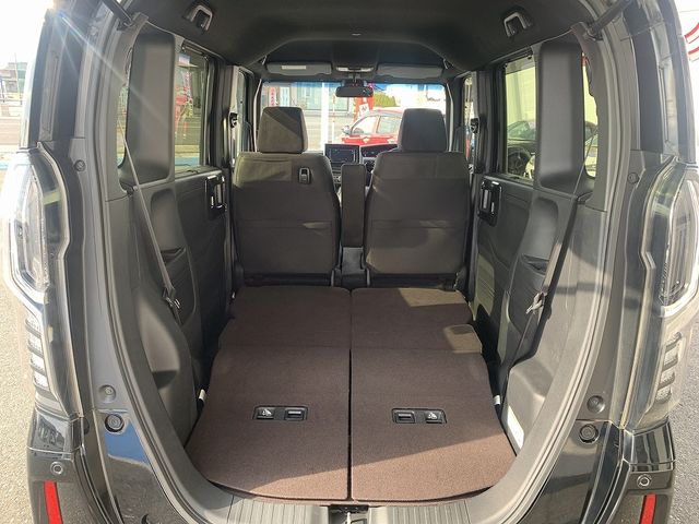 HONDA N BOX CUSTOM 4WD 2019