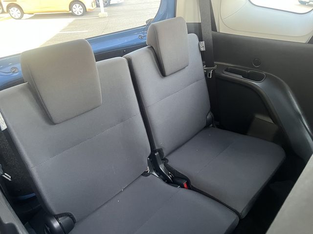 TOYOTA SIENTA HYBRID 2023