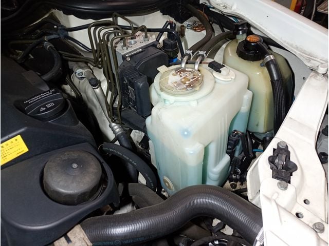 MERCEDES BENZ MERCEDES BENZ E class stationwagon 2003