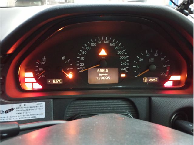 MERCEDES BENZ MERCEDES BENZ E class stationwagon 2003