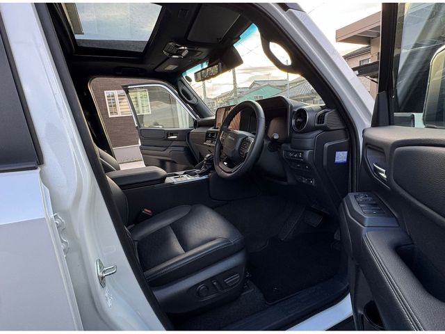 TOYOTA LANDCRUISER 250 2024