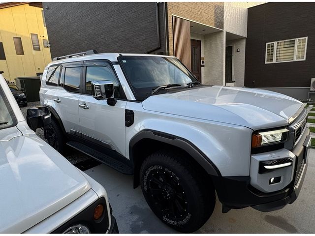 TOYOTA LANDCRUISER 250 2024