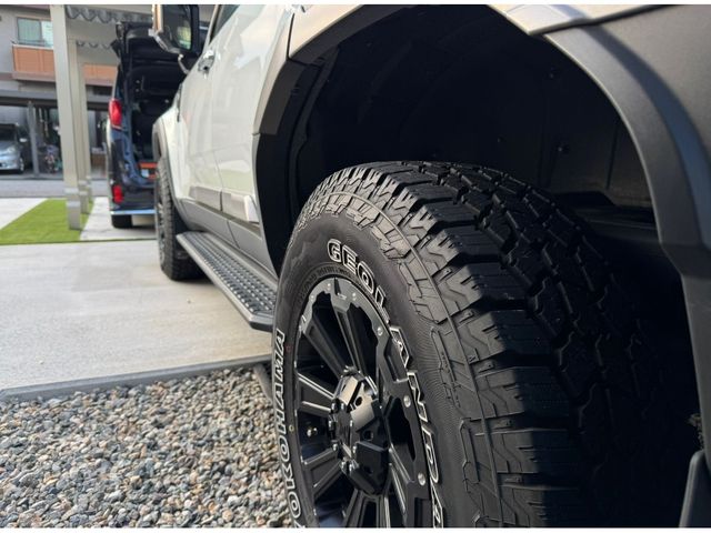 TOYOTA LANDCRUISER 250 2024