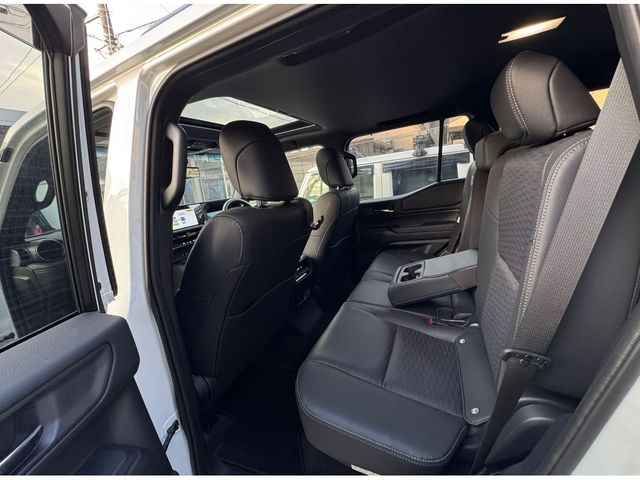 TOYOTA LANDCRUISER 250 2024