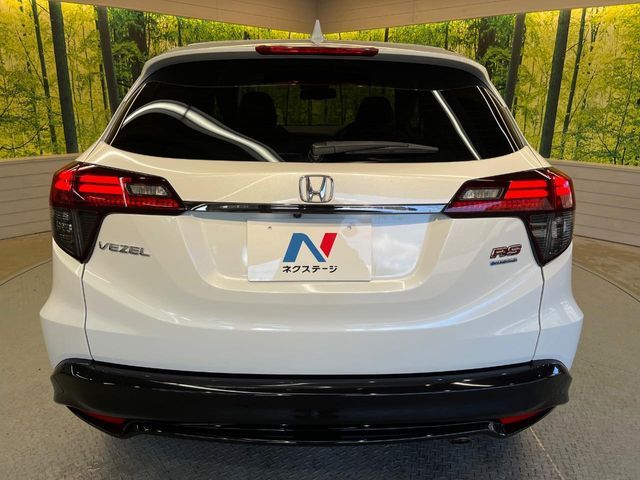 HONDA VEZEL HYBRID 2018