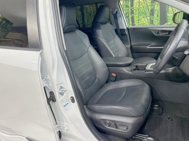 TOYOTA RAV4 4WD 2021